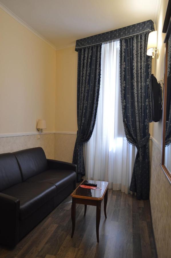 Pantheon Bed and breakfast 3*
