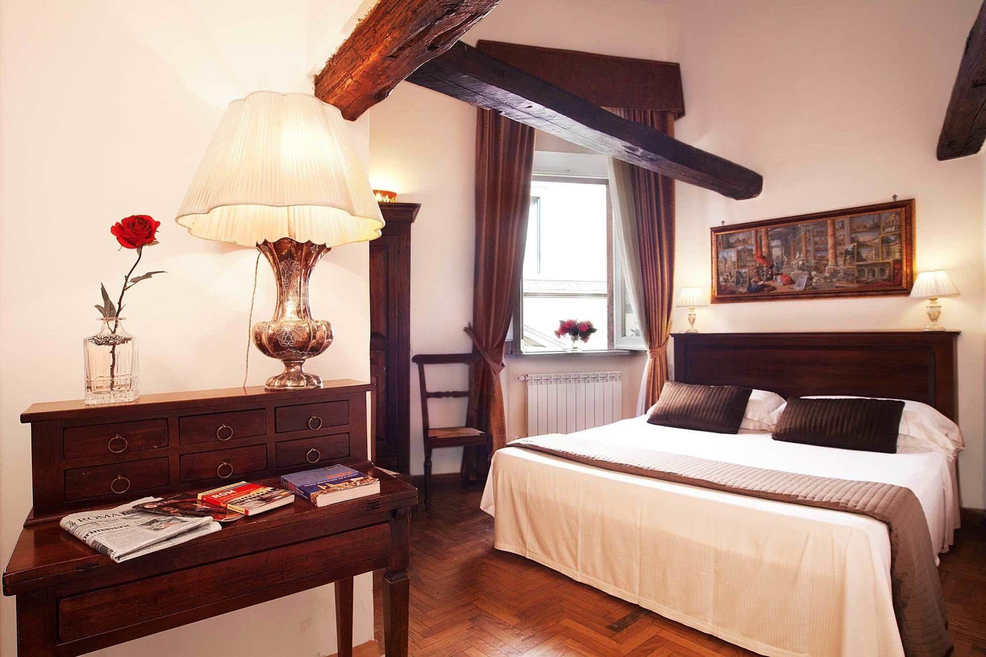 Bed and breakfast Pantheon 3*
