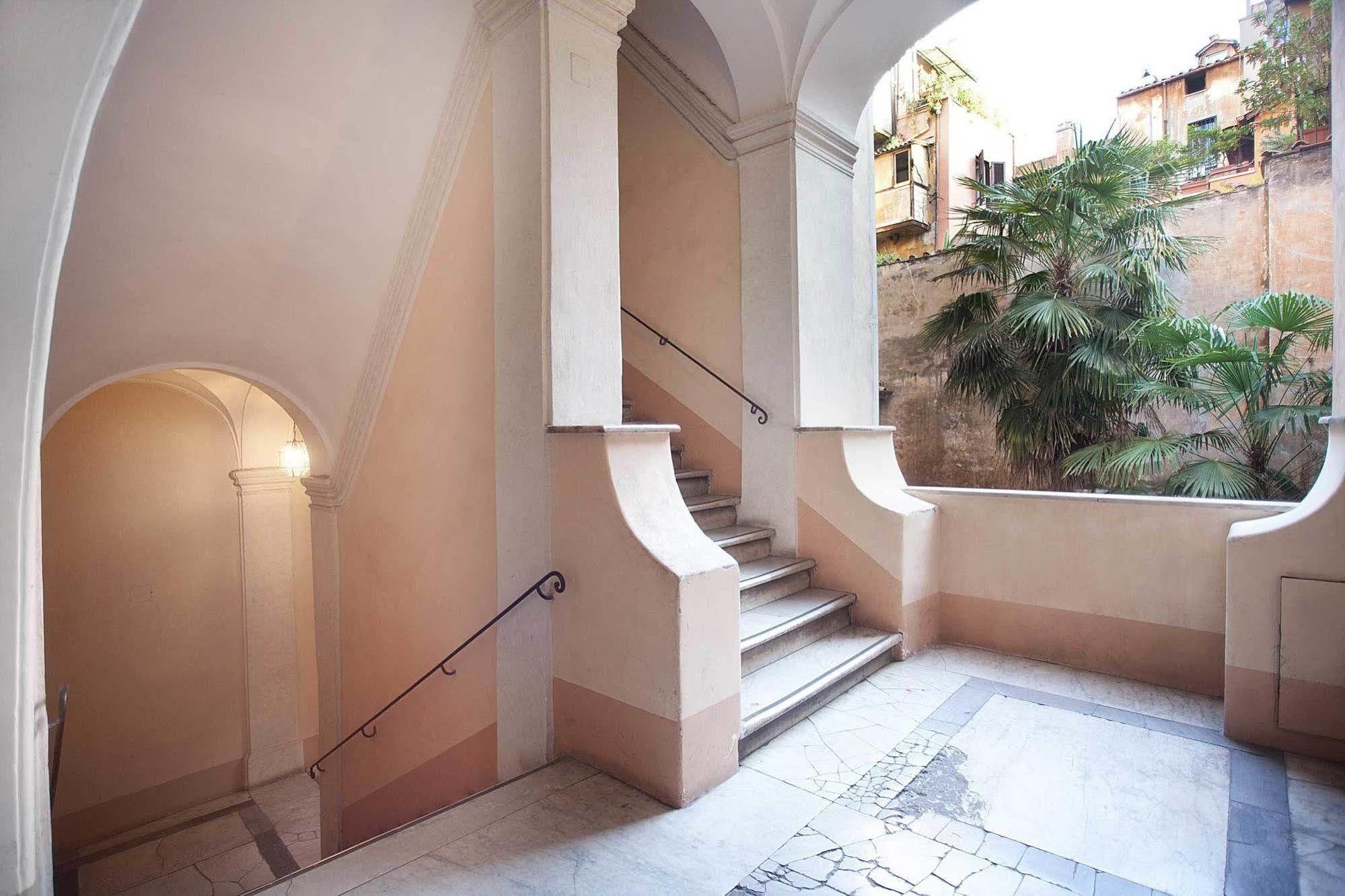 Pantheon Bed and breakfast